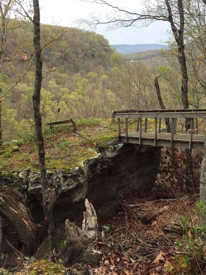 Outlaw Hollow scenery